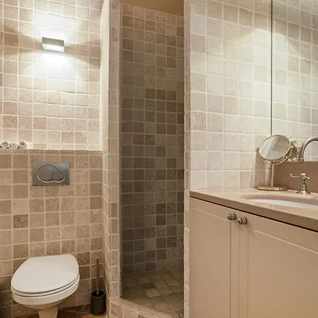 度假居 Le Tropezien - Vue A 180, 3 Chambres, Jardin & Piscine 圣特罗佩