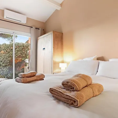 Le Tropezien - Vue A 180, 3 Chambres, Jardin & Piscine *