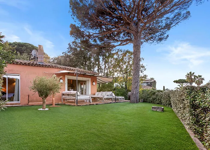 Casa de Férias Le Tropézien - Vue à 180, 3 Chambres, Jardin&piscine Saint-Tropez