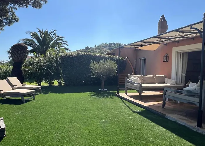 Casa de Férias Le Tropézien - Vue à 180, 3 Chambres, Jardin&piscine *