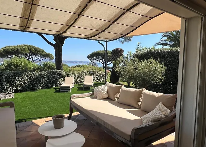 Casa de Férias Le Tropézien - Vue à 180, 3 Chambres, Jardin&piscine *