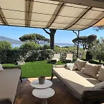 Le Tropézien - Vue à 180, 3 Chambres, Jardin&piscine Casa de Férias