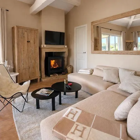 Le Tropezien - Vue A 180, 3 Chambres, Jardin & Piscine Holiday home
