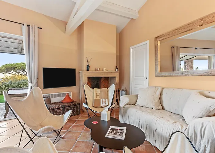 Le Tropezien - Vue A 180, 3 Chambres, Jardin & Piscine Holiday home Saint-Tropez