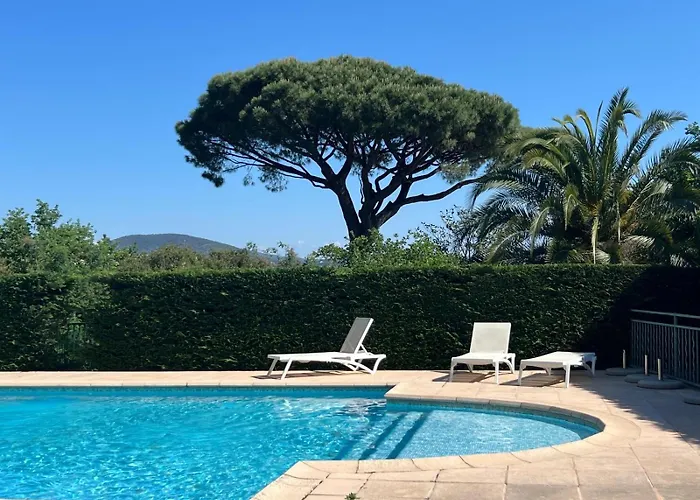 Le Tropezien - Vue A 180, 3 Chambres, Jardin & Piscine